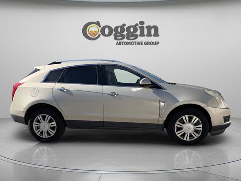 Used 2016 Cadillac SRX Luxury w/ Driver Awareness Package image 6