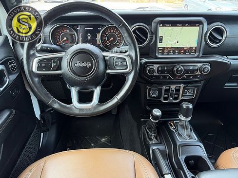 Used 2021 Jeep Wrangler Unlimited Sahara AWD/4WD image 26
