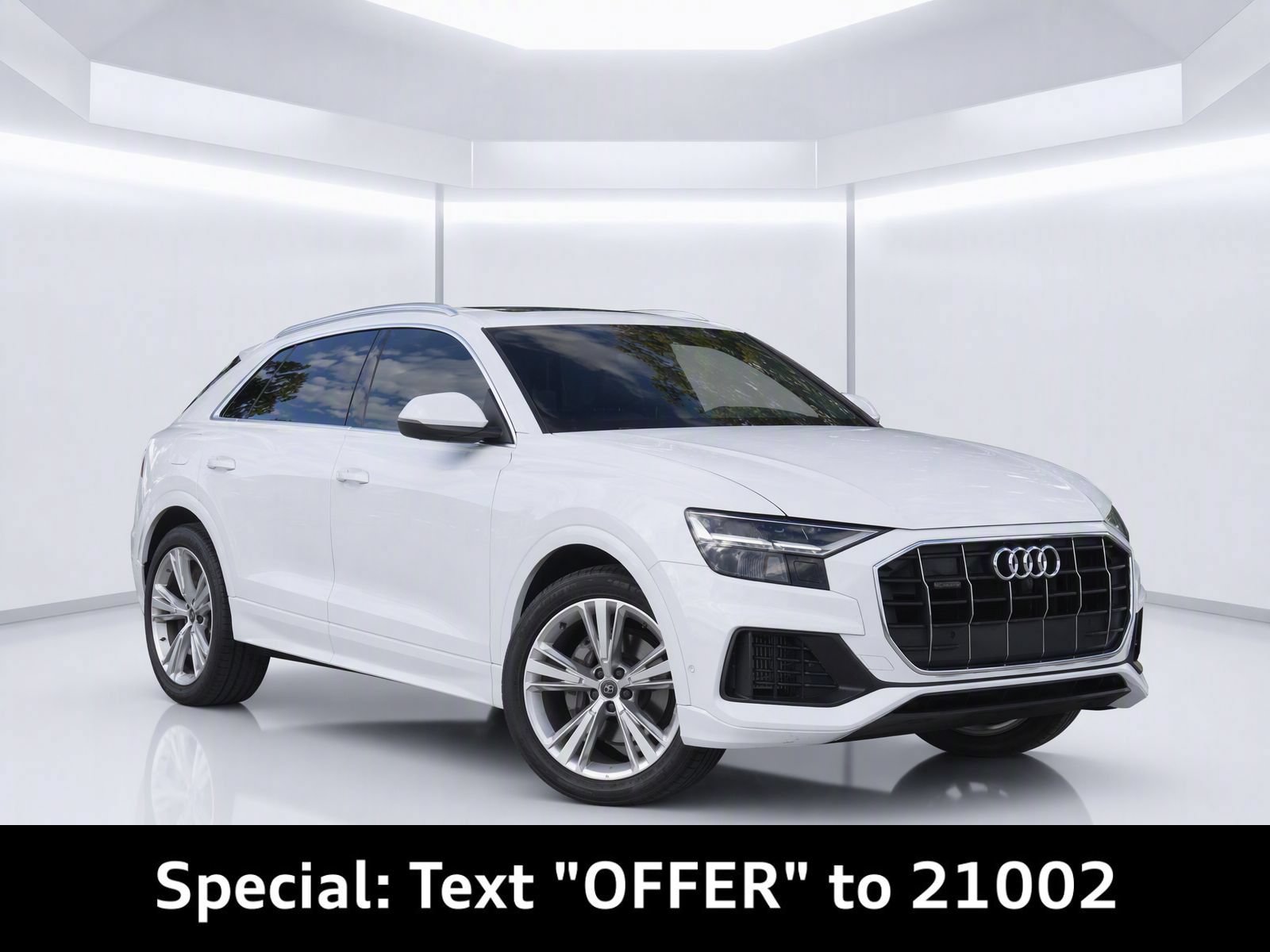 Certified 2022 Audi Q8 Premium AWD/4WD image 2