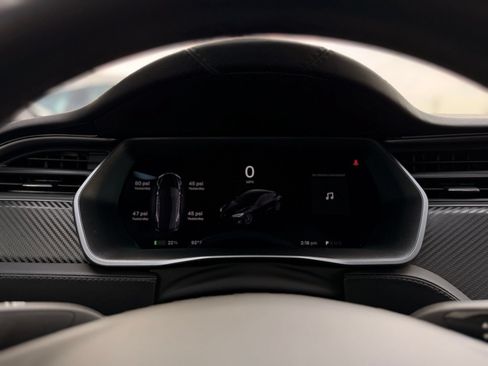 Used 2020 Tesla Model S Long Range AWD/4WD image 37