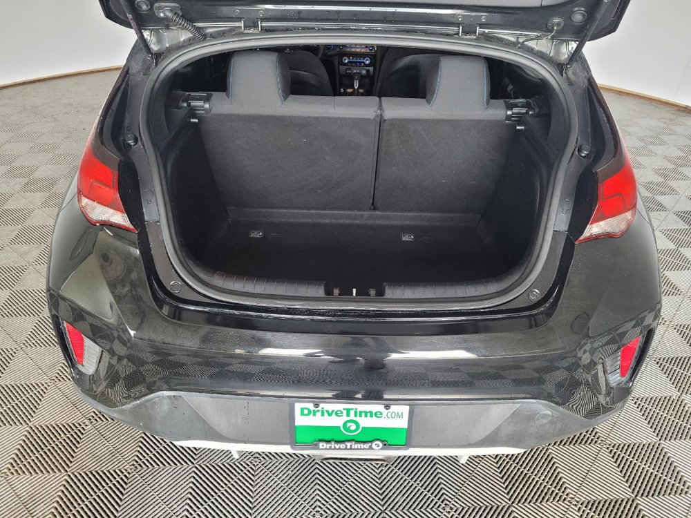 Used 2019 Hyundai Veloster 2.0 FWD image 29