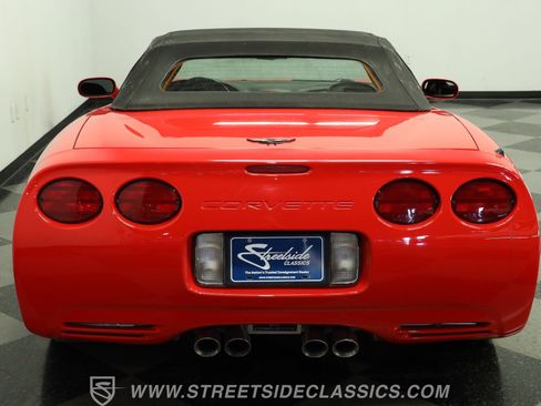 Used 1999 Chevrolet Corvette Convertible w/ Memory Pkg RWD image 9