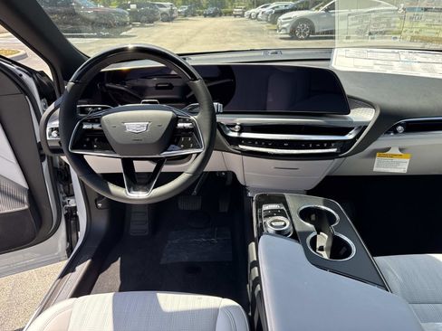 New 2026 Cadillac Lyriq Premium Luxury w/ LPO, Floor Liner Package RWD image 18
