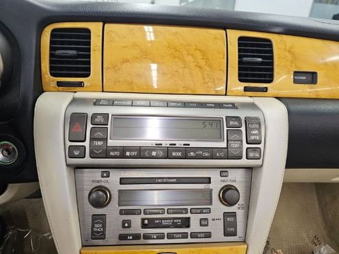 Used 2002 Lexus SC 430 Convertible image 20