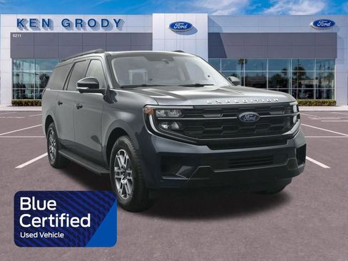 Used 2025 Ford Expedition Max Active RWD image 1