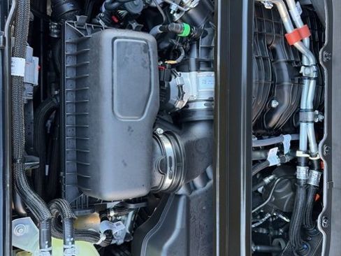 Used 2025 Ford Explorer 4WD Police Interceptor image 21