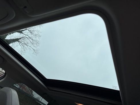 Used 2020 Subaru Forester Premium image 5