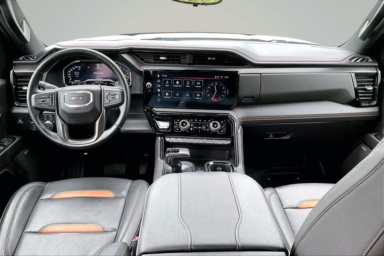Used 2024 GMC Sierra 1500 AT4 w/ Technology Package AWD/4WD image 17
