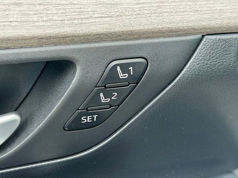 Used 2026 Toyota Grand Highlander FWD image 28