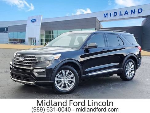 Used 2020 Ford Explorer XLT w/ Equipment Group 202A AWD/4WD image 1