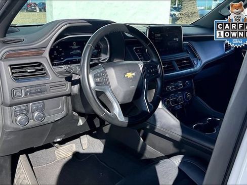 Used 2023 Chevrolet Suburban LT AWD/4WD image 14