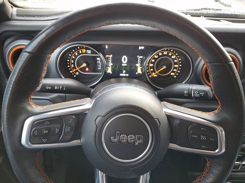 Used 2023 Jeep Gladiator Mojave w/ LED Lighting Group image 19