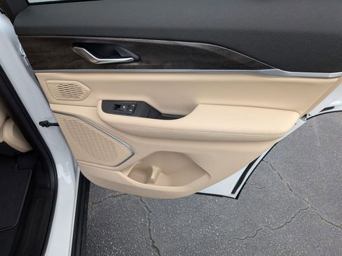 New 2026 Jeep Grand Cherokee Limited w/ Limited Altitude Package image 29