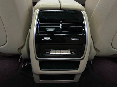 Used 2021 BMW X5 sDrive40i w/ Convenience Package RWD image 10