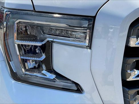 Used 2020 GMC Sierra 1500 AT4 w/ AT4 Premium Package image 30