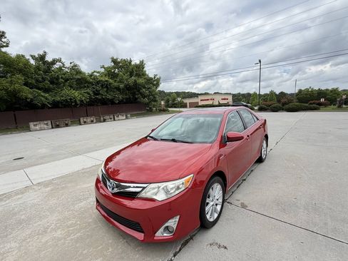 Used 2012 Toyota Camry XLE w/ Convenience Pkg FWD image 28