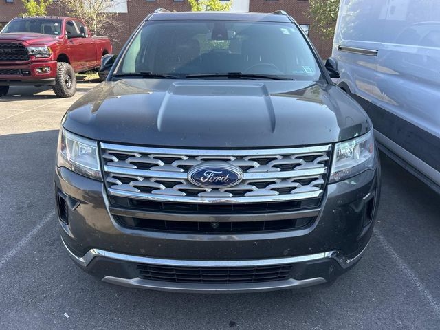 Used 2019 Ford Explorer Limited w/ Ford Safe & Smart Package FWD image 2