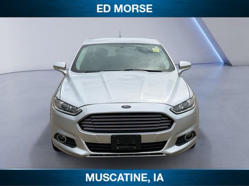 Used 2016 Ford Fusion SE w/ Equipment Group 202A FWD image 8