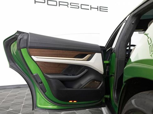 Certified 2022 Porsche Taycan Turbo S AWD/4WD image 32
