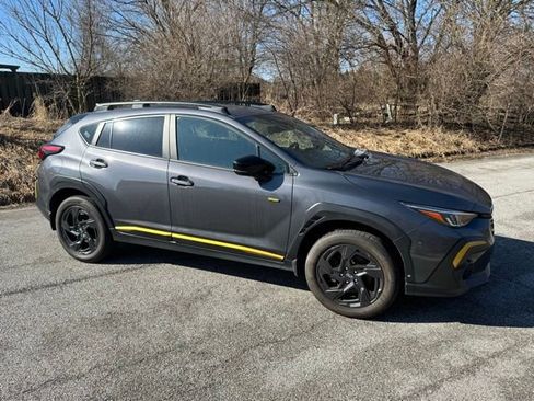 Used 2024 Subaru Crosstrek 2.5i Sport w/ Crosstrek Mirror Package AWD/4WD image 4