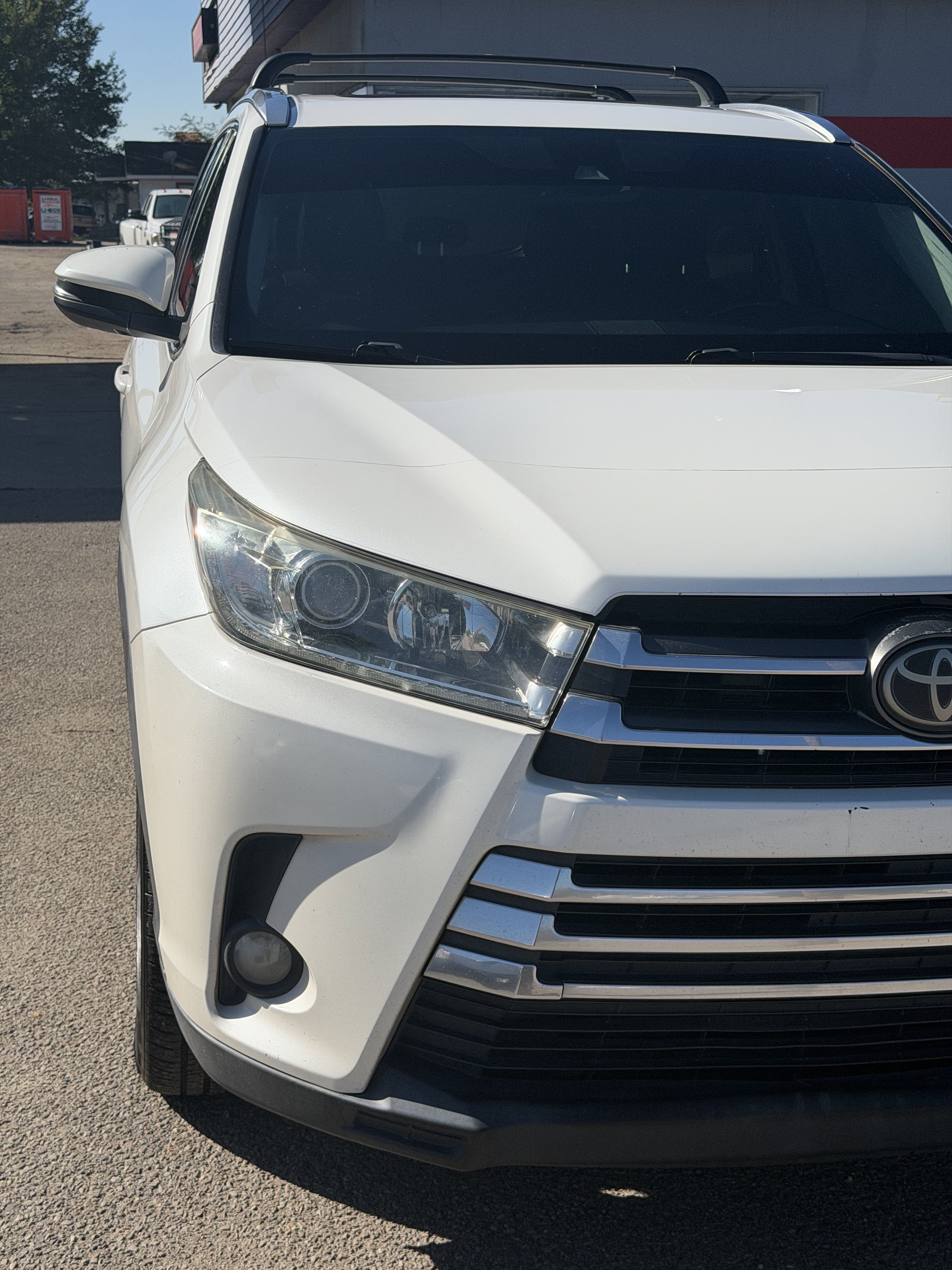 Used 2017 Toyota Highlander Limited FWD image 10