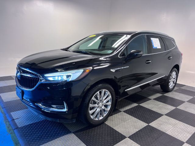 Used 2018 Buick Enclave Essence AWD/4WD image 3