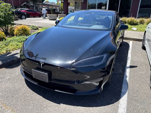 Used 2023 Tesla Model S Plaid AWD/4WD image 1