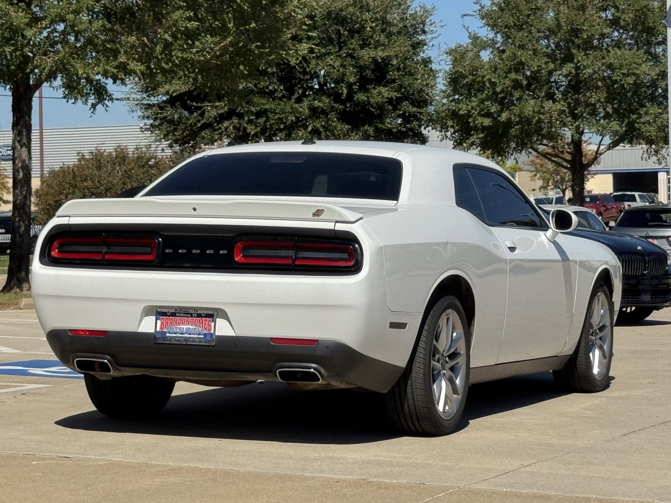 Used 2022 Dodge Challenger GT AWD/4WD image 4