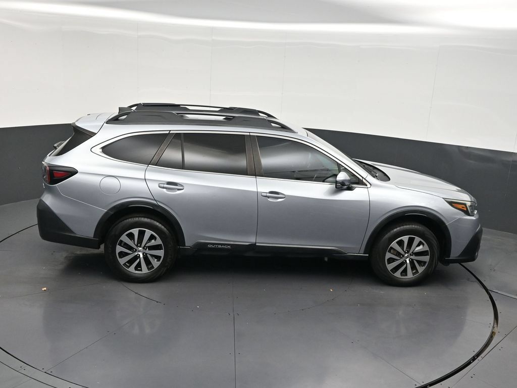 Used 2022 Subaru Outback Premium AWD/4WD image 19