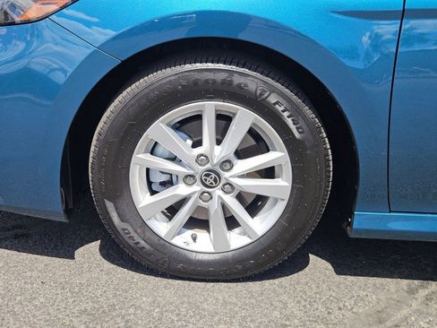 Used 2026 Toyota Camry LE FWD image 29