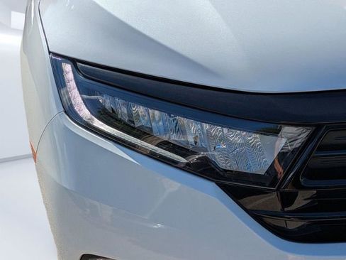 Used 2023 Honda Odyssey Sport image 10