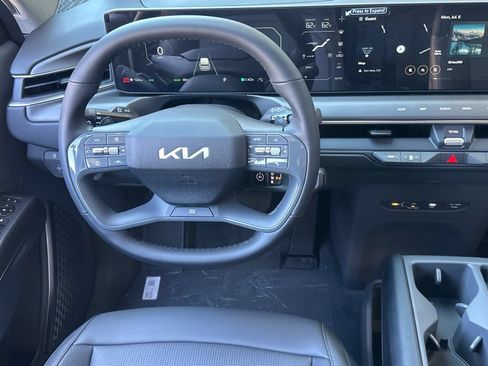New 2026 Kia EV9 Light RWD image 14