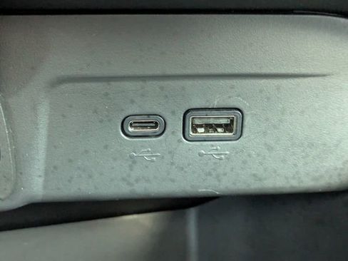 Used 2024 Chevrolet Trax RS w/ Driver Confidence Package image 23