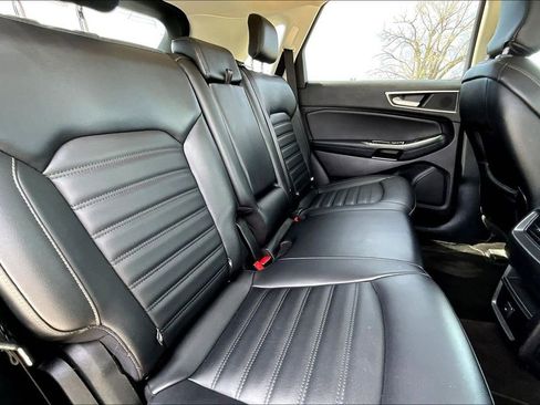 Used 2019 Ford Edge SEL w/ Equipment Group 201A image 25