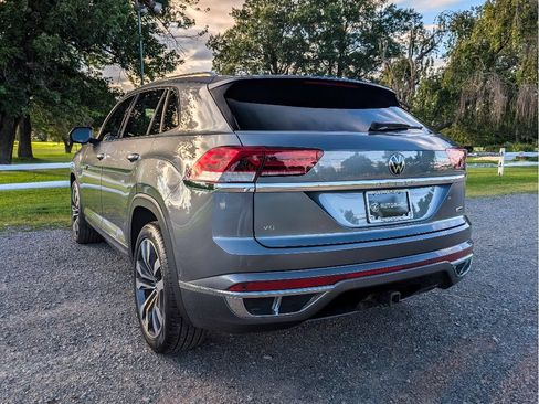 Used 2021 Volkswagen Atlas Cross Sport SEL Premium R-Line AWD/4WD image 8