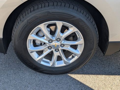 Certified 2020 Chevrolet Equinox LT image 24