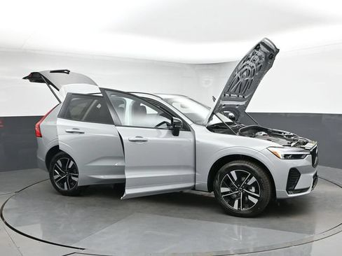 New 2026 Volvo XC60 B5 Core w/ Climate Package AWD/4WD image 50