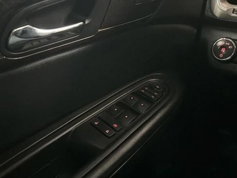 Used 2014 GMC Acadia Denali AWD/4WD image 15