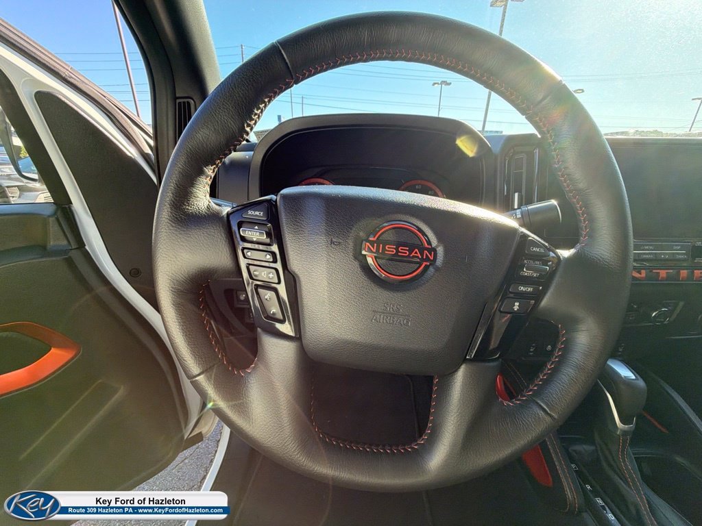 Used 2026 Nissan Frontier PRO-4X AWD/4WD image 25