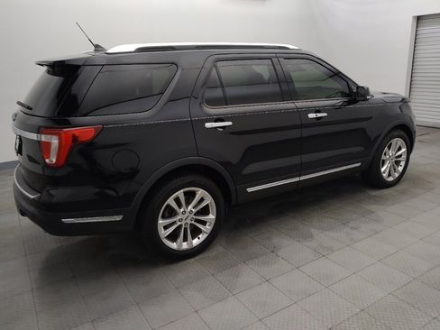 Used 2019 Ford Explorer Limited w/ Ford Safe & Smart Package FWD image 10
