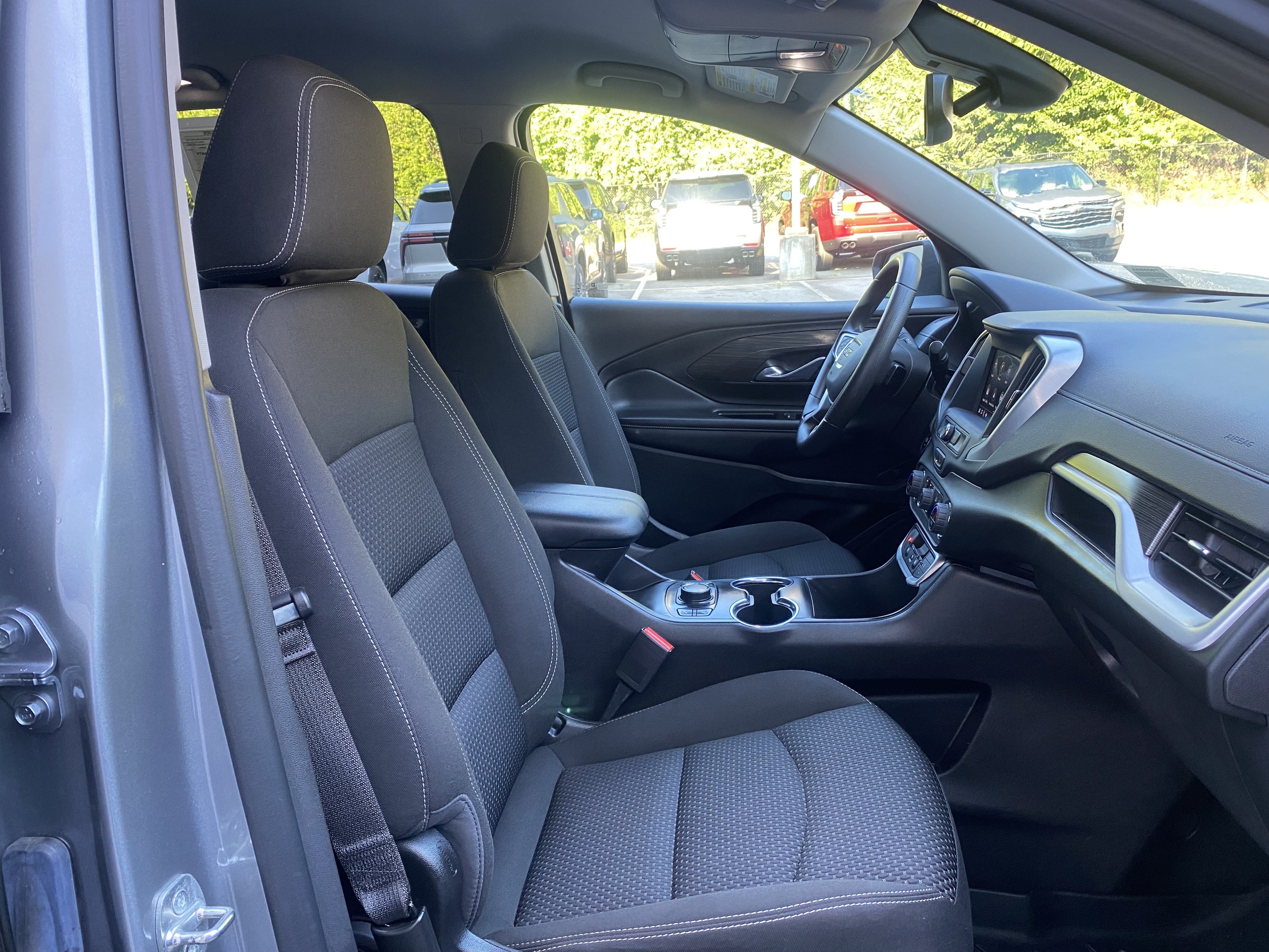 Used 2023 GMC Terrain SLE w/ Driver Convenience Package AWD/4WD image 33