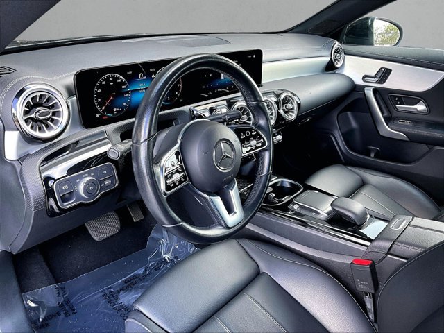 Used 2023 Mercedes-Benz CLA 250 image 14