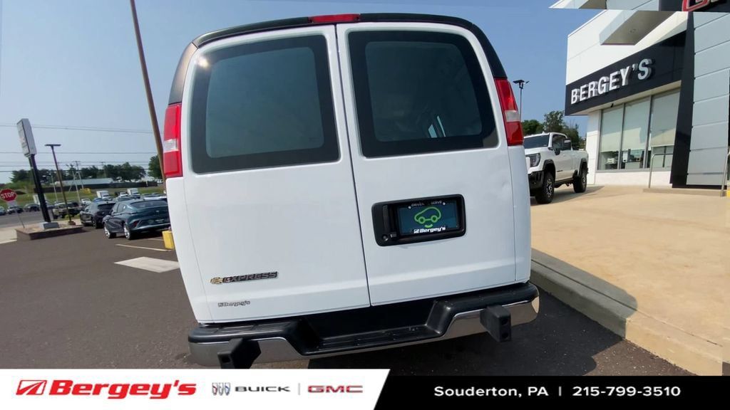 Certified 2025 Chevrolet Express 2500 w/ Driver Convenience Package RWD image 9