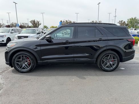 New 2026 Ford Explorer ST w/ Sun And Sound Package AWD/4WD image 6