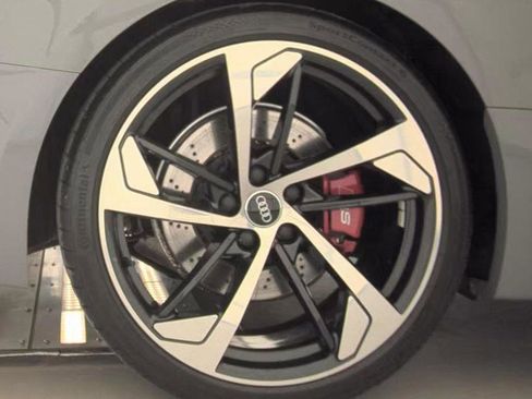 Used 2018 Audi RS 5 w/ Dynamic Package AWD/4WD image 11