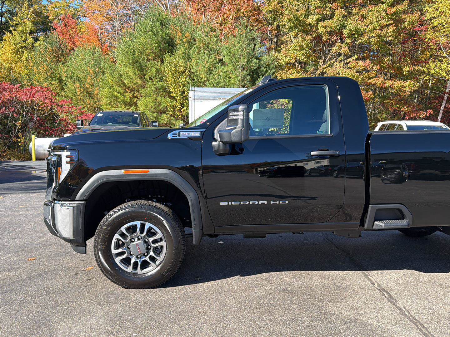 New 2026 GMC Sierra 3500 Pro w/ 1SA Pro Safety Plus Package AWD/4WD image 16