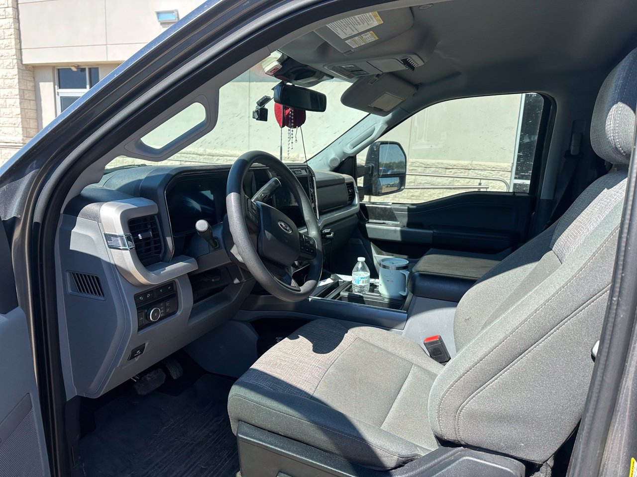 Used 2024 Ford F250 XLT w/ XLT Premium Package AWD/4WD image 8