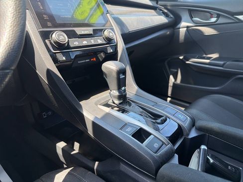 Used 2018 Honda Civic EX image 21