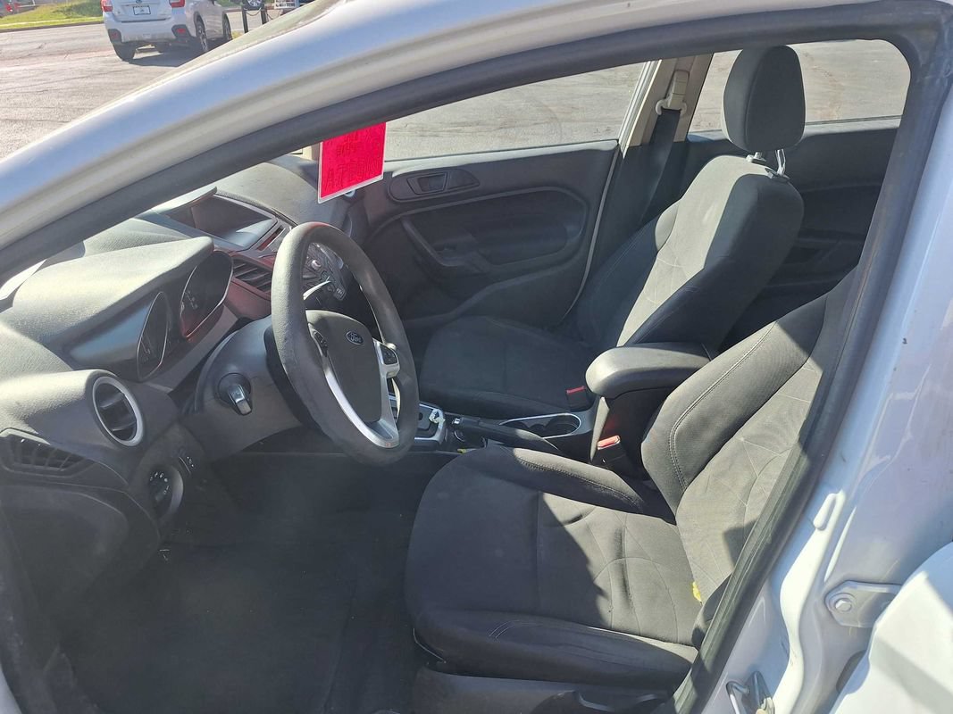 Used 2017 Ford Fiesta SE FWD image 14