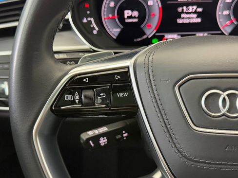 Used 2022 Audi A8 L 3.0T w/ Executive Package image 18